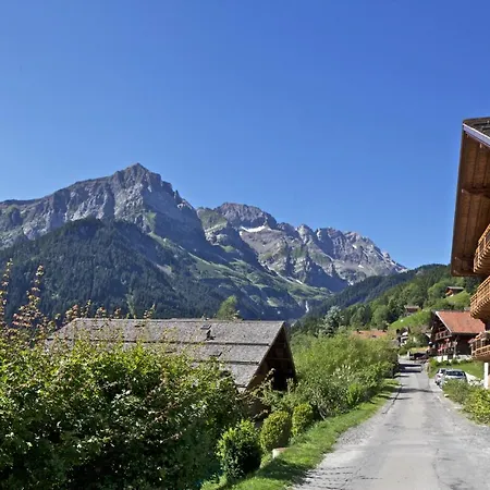 Chalet Les Renards By Mrs Miggins Appartement